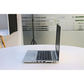 HP ELITEBOOK 735 G6: AMD RYZEN 5, 16GB RAM, 256GB SSD, SN:00436