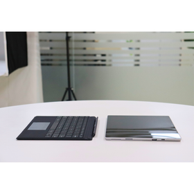 MICROSOFT SURFACE PRO 7: 10th Gen i5, 8GB RAM, 256GB SSD, SN:69989