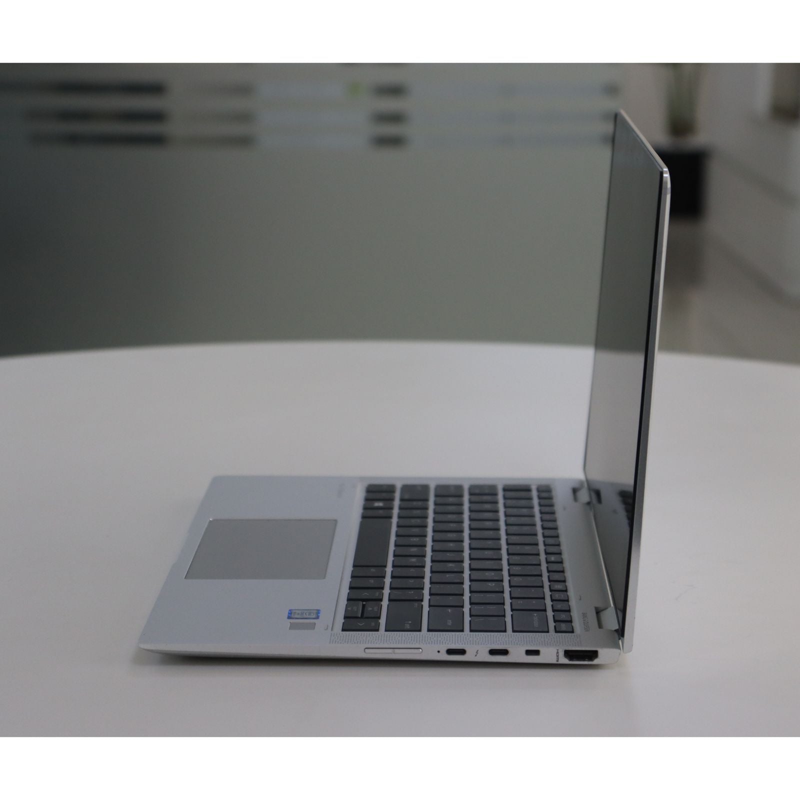 HP ELITEBOOK X360 1030 G4: 8th Gen i7, 16GB RAM, 512GB SSD, SN:18467
