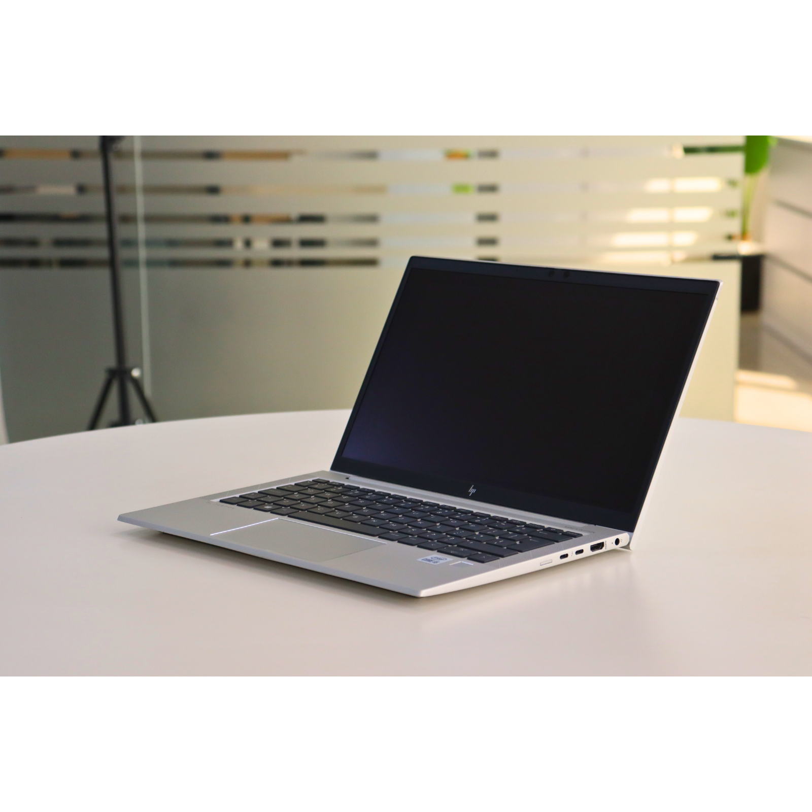 HP ELITEBOOK 830 G7: 10th Gen i5, 8GB RAM, 256GB SSD, SN:00666