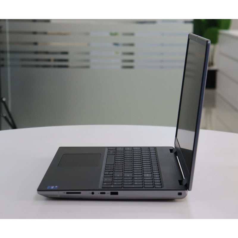 Dell PRECISION 7670: 12th Gen i7, 32GB RAM, 512GB SSD, SN:19494