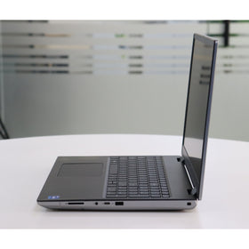 Dell PRECISION 7670: 12th Gen i7, 32GB RAM, 512GB SSD, SN:27776