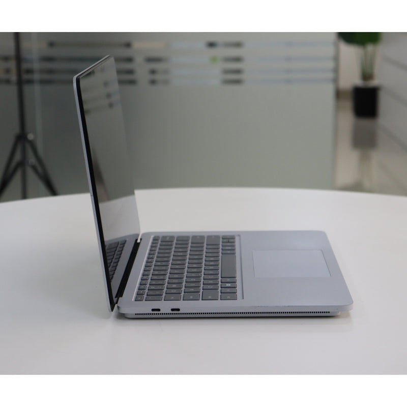 Microsoft Surface Laptop Studio: I7, 11th Gen, 16GB RAM, 512GB SSD, Sn:70397