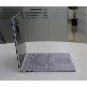 Microsoft SURFACE BOOK 2: i5, 7th Gen, 8GB RAM, 256GB SSD, SN:18646