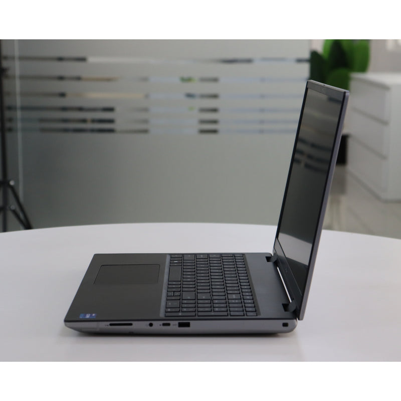 Dell PRECISION 7670: 12th Gen i7, 64GB RAM, 512GB SSD, SN:919498
