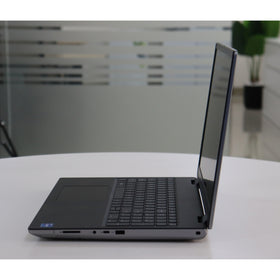 Dell PRECISION 7670: 12th Gen i7, 32GB RAM, 512GB SSD, SN:27769