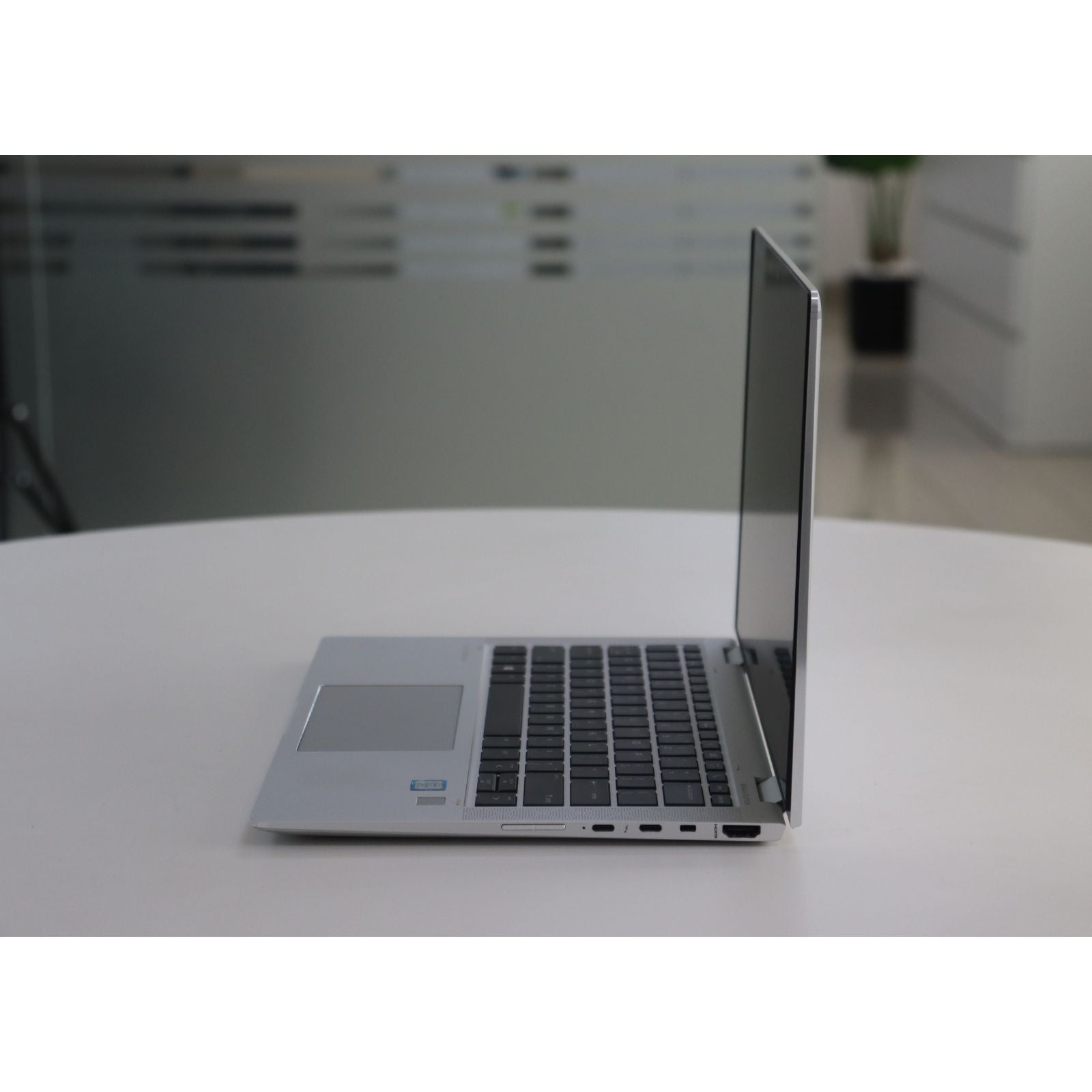 HP ELITEBOOK X360 1030 G3: 8th Gen i7, 16GB RAM, 256GB SSD, SN:47715
