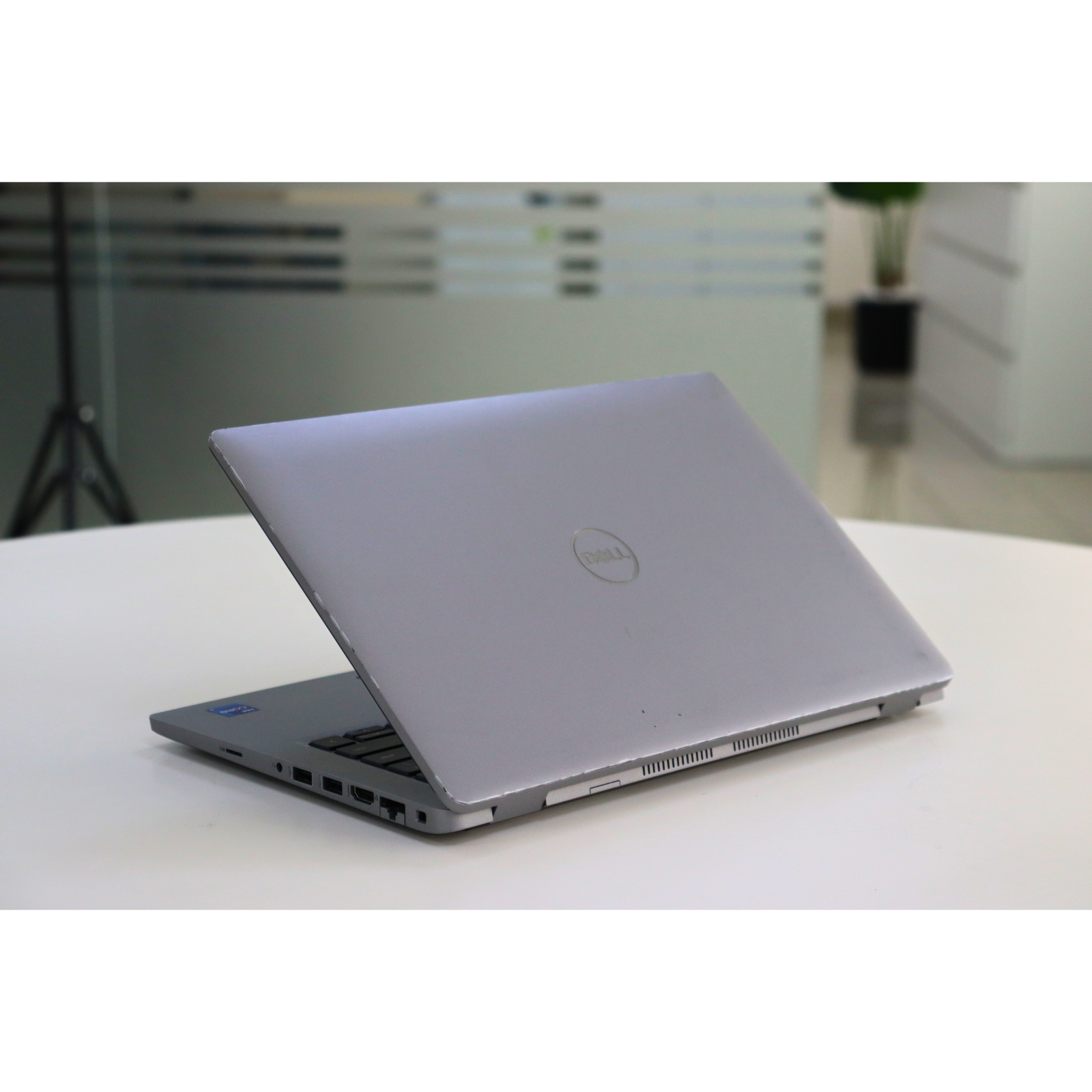 Dell LATITUDE 5430: 12th Gen i7, 16GB RAM, 256GB SSD, SN:22963