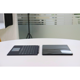 MICROSOFT SURFACE PRO 7: 10th Gen i5, 8GB RAM, 256GB SSD, SN:69972