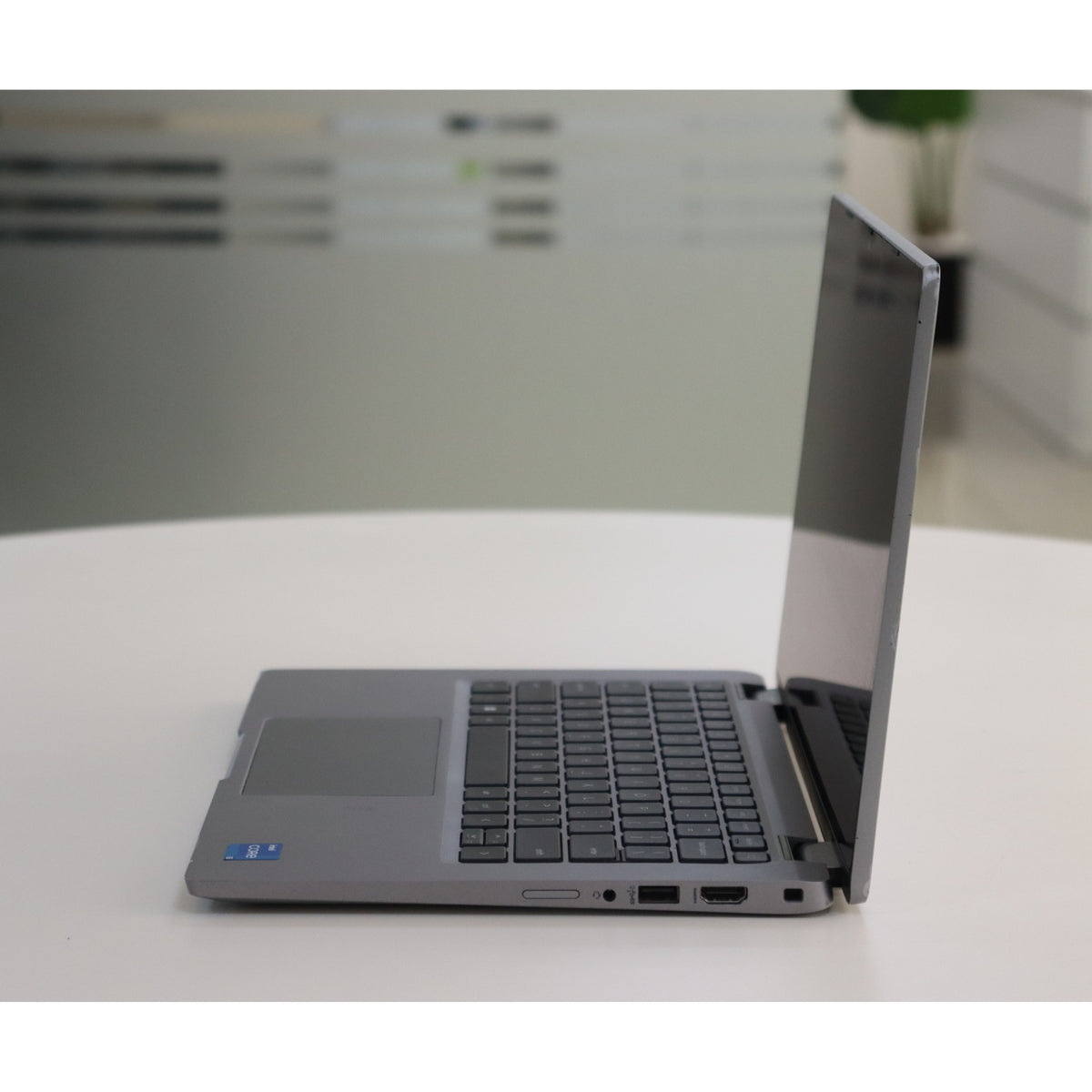 Dell LATITUDE 5330: 12th Gen i5, 16GB RAM, 256GB SSD, SN:19344
