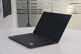 LENOVO THINKPAD X1 CARBON GEN 7: 8th Gen i5, 16GB RAM, 512GB SSD, SN:01125