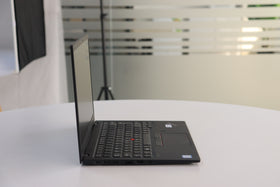 LENOVO THINKPAD X1 CARBON GEN 7: 8th Gen i5, 16GB RAM, 512GB SSD, SN:01125