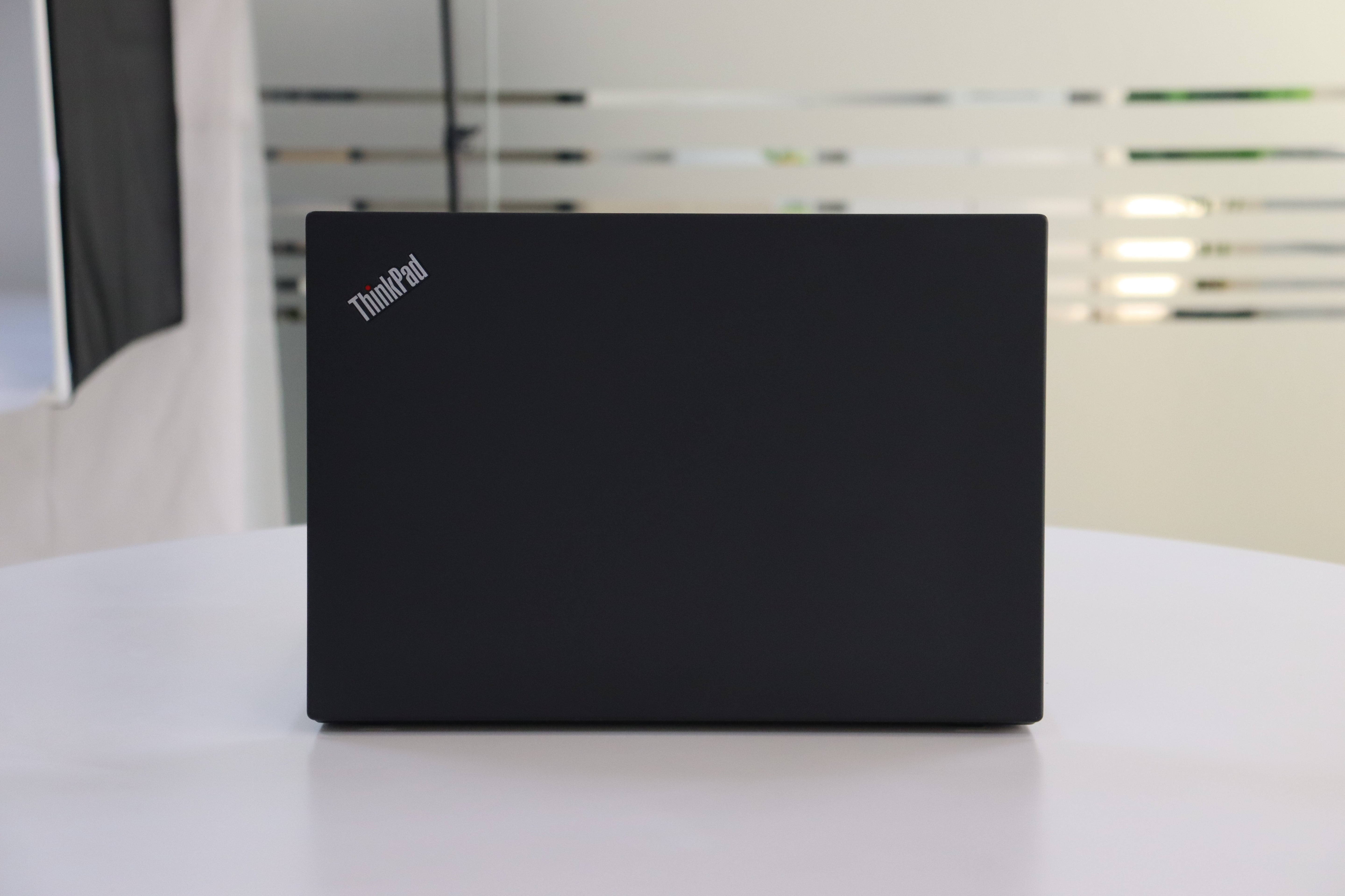 LENOVO THINKPAD T14 GEN 1: Intel Core i5, 10th Gen, 16GB RAM, 256GB SSD SN:01710