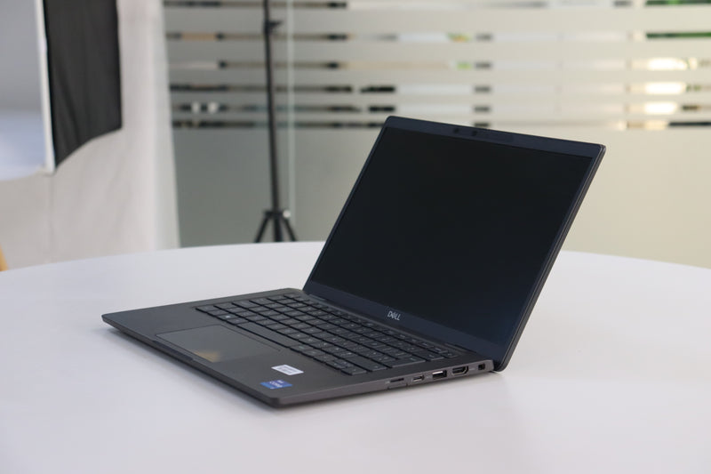 Dell Latitude 7320: 11th Gen i7, 32GB RAM, 512GB SSD, SN:00174