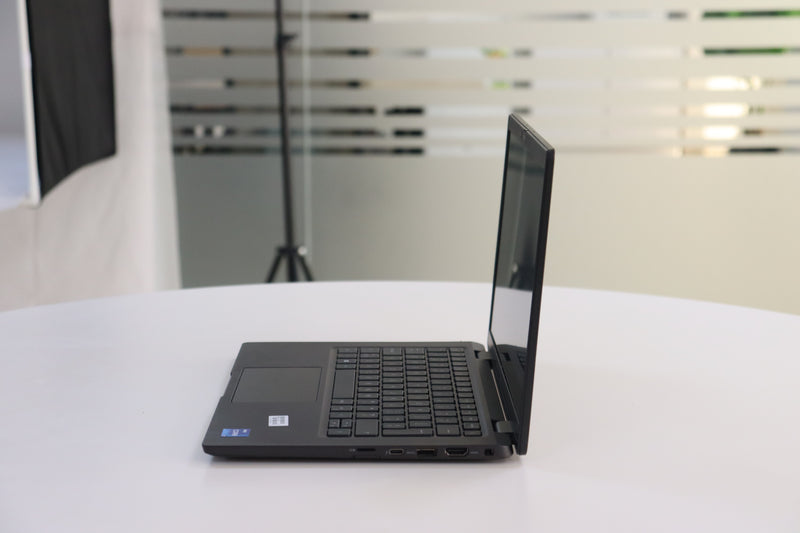 Dell Latitude 7320: 11th Gen i7, 32GB RAM, 512GB SSD, SN:00174
