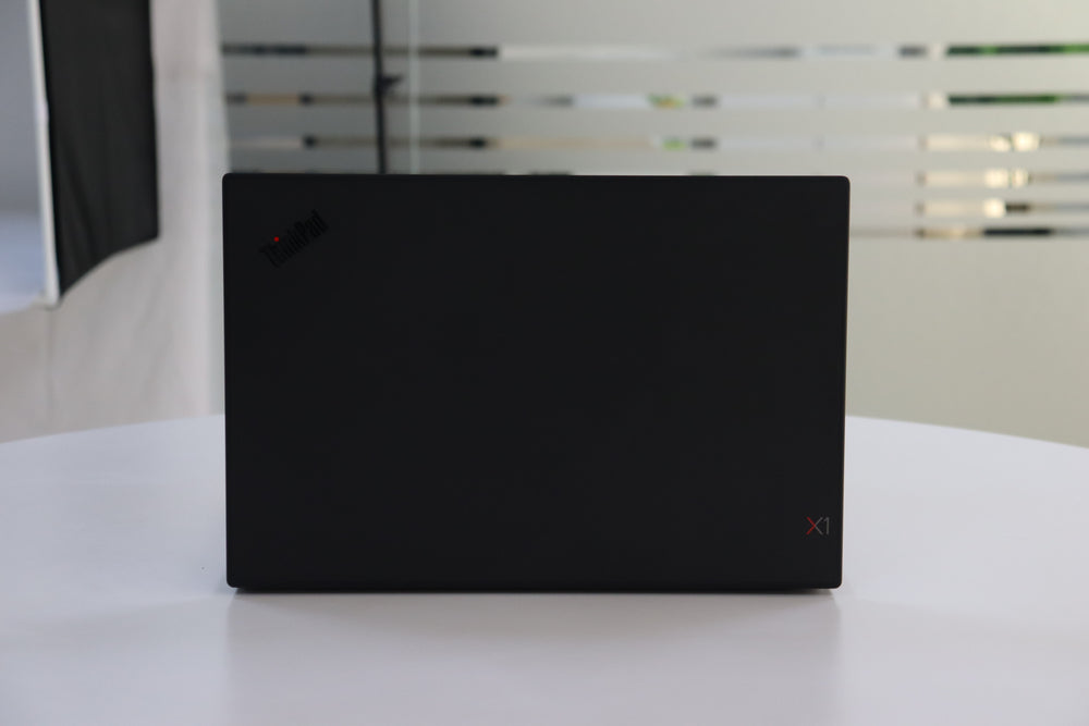 LENOVO THINKPAD X1 CARBON GEN 7: 8th Gen i5, 16GB RAM, 512GB SSD, SN:00767