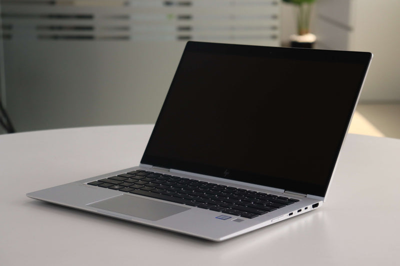 HP ELITEBOOK X360 1030 G4: 8th Gen i5, 16GB RAM, 256GB SSD, SN:71842