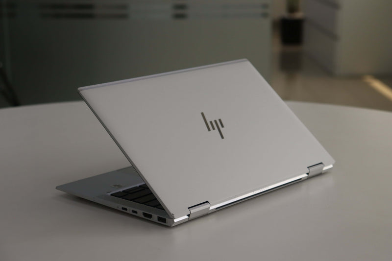 HP ELITEBOOK X360 1030 G7: 10th Gen i7, 16GB RAM, 256GB SSD, SN:65816