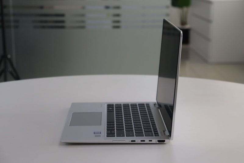 HP ELITEBOOK X360 1030 G4: 8th Gen i5, 16GB RAM, 256GB SSD, SN:71839
