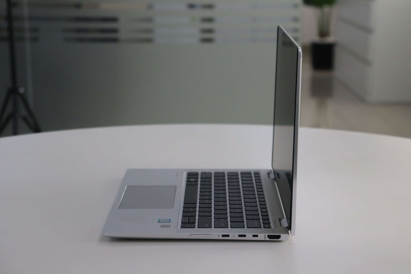HP ELITEBOOK X360 1030 G3: 8th Gen i7, 16GB RAM, 256GB SSD, SN:47715