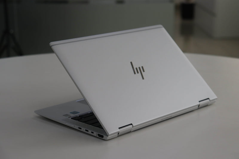 HP ELITEBOOK X360 1030 G3: 8th Gen i7, 16GB RAM, 256GB SSD, SN:47715