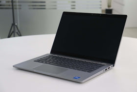 Dell LATITUDE 5330: 12th Gen i5, 16GB RAM, 256GB SSD, SN:19344