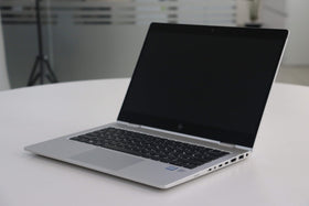 HP ELITEBOOK X360 830 G5: 8th Gen i5, 16GB RAM, 256GB SSD, SN:01950