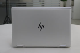 HP ELITEBOOK X360 1040 G6: 8th Gen i7, 16GB RAM, 256GB SSD, SN:21424
