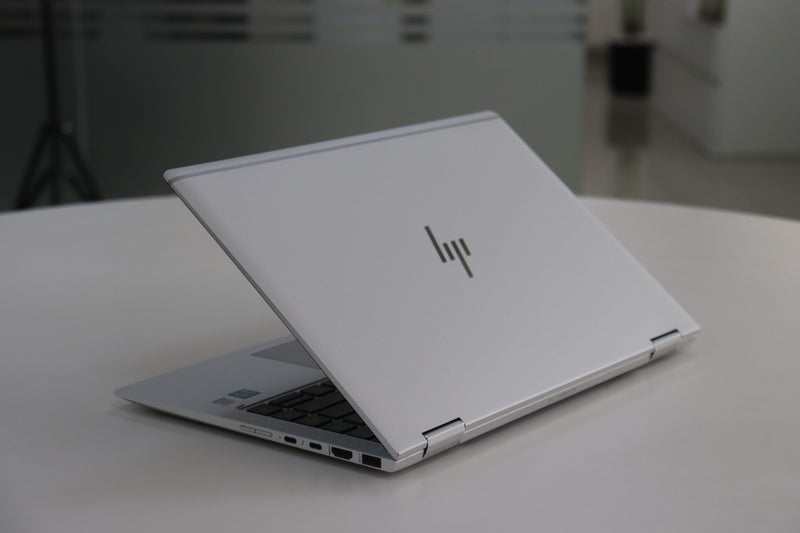 HP ELITEBOOK X360 1040 G6: 8th Gen i7, 16GB RAM, 256GB SSD, SN:21424