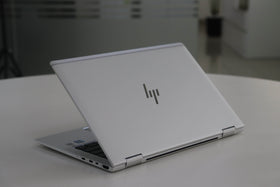 HP ELITEBOOK X360 1030 G4: 8th Gen i5, 16GB RAM, 256GB SSD, SN:71842
