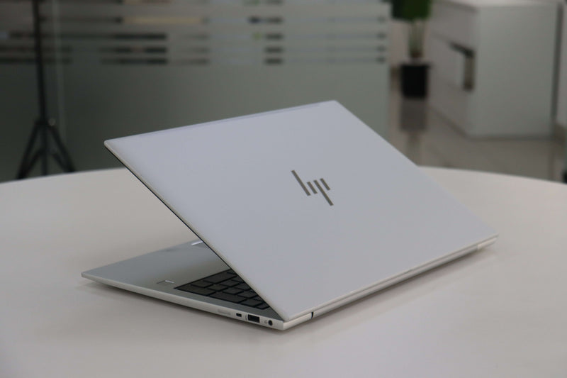 HP ELITEBOOK 865 G9: AMD RYZEN 7, 16GB RAM, 512GB SSD, SN:21405
