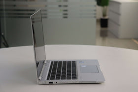 HP ELITEBOOK X360 1030 G2: 7th Gen i7, 16GB RAM, 512GB SSD, SN:18697