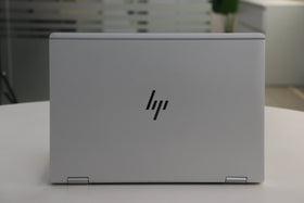 HP ELITEBOOK X360 1030 G2: 7th Gen i7, 16GB RAM, 512GB SSD, SN:18697