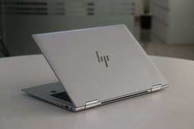 HP ELITE X360 1040 G10: 13th Gen i7, 16GB RAM, 256GB SSD, SN:21423