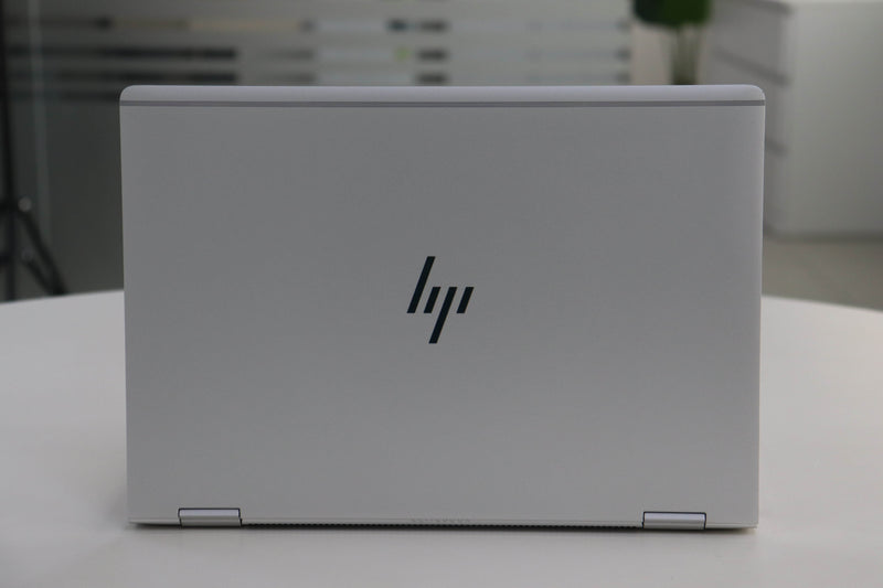 HP ELITEBOOK X360 1030 G2: 7th Gen i5, 8GB RAM, 256GB SSD, SN:19010