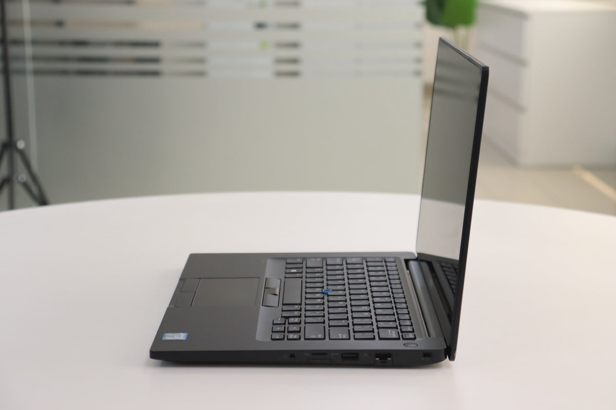 Dell LATITUDE 7480: 6th Gen i7, 16GB RAM, 512GB SSD, SN:15524